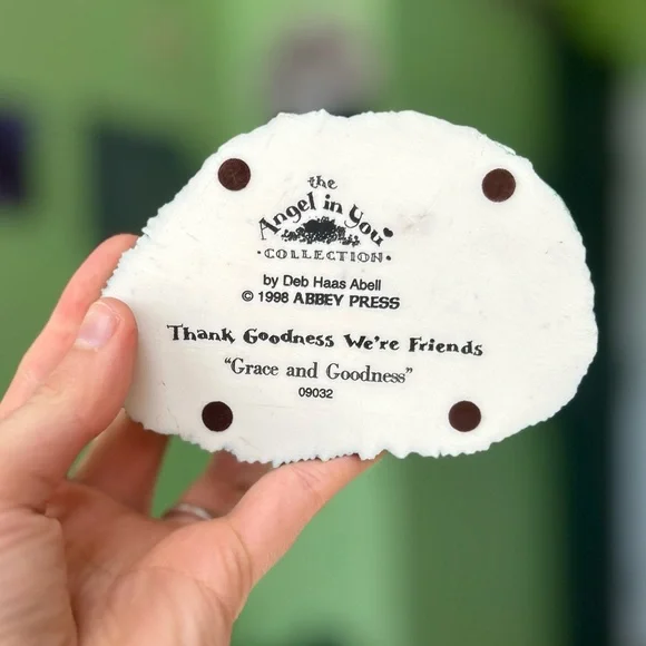 Cottagecore Garden Lovers Honey & Bees Farmhouse Vintage Figurine Art - Picture 8 of 9